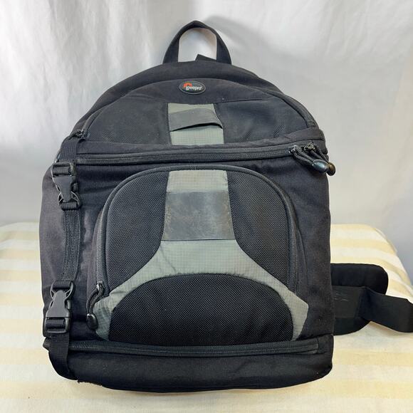 Lowepro Slingshot 300 AW All Weather Digital Camera Sling Back Pack Waist Strap
